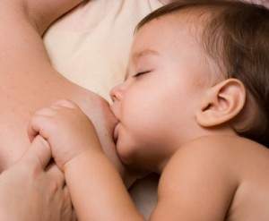 gassy breastfed baby at night